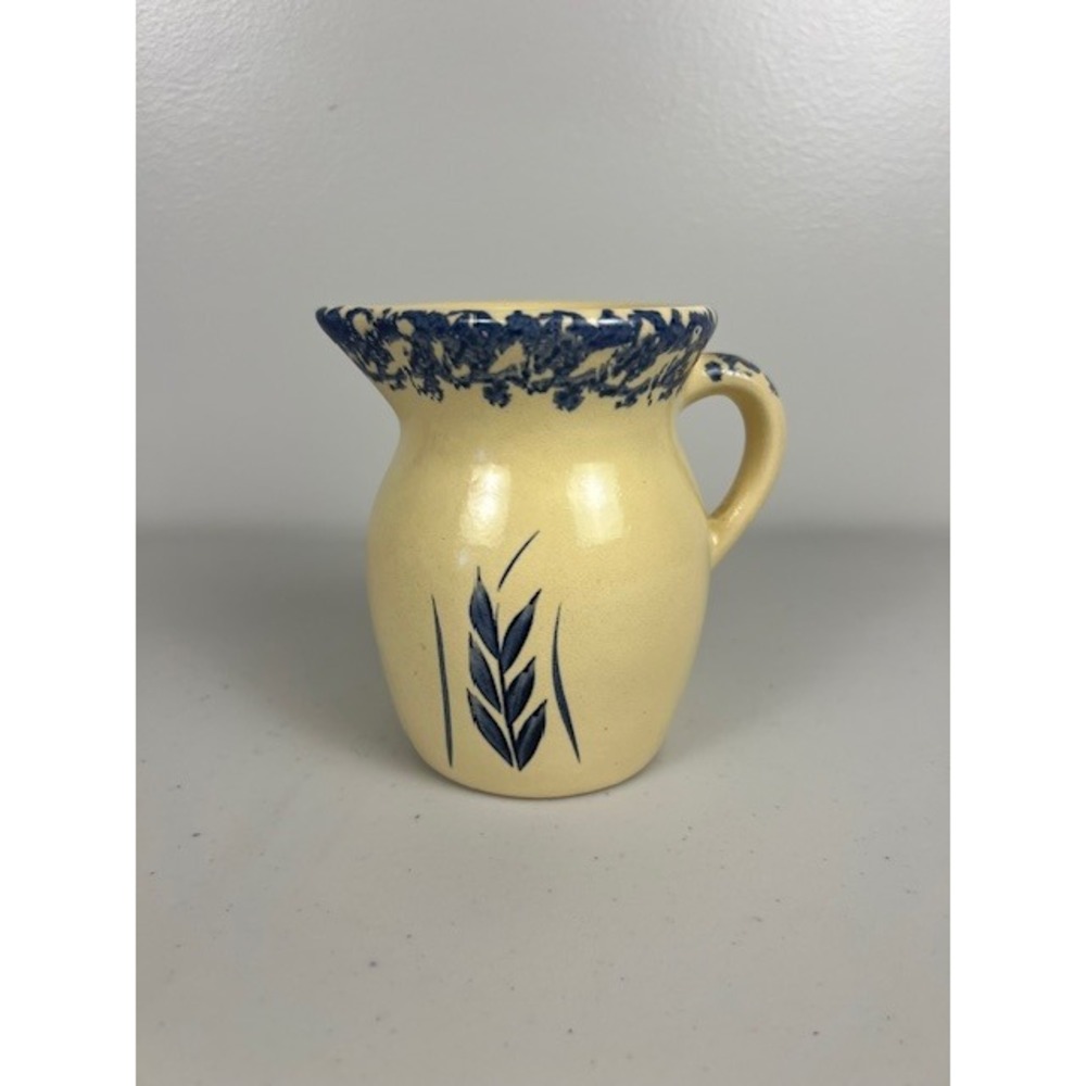 Robinson‎ Ransbottom Blue Wheat Yellow Spongeware Pitcher Roseville Ohio 5in